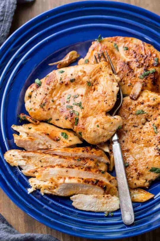 Skillet Chicken Breast Recipe Valentina's Corner