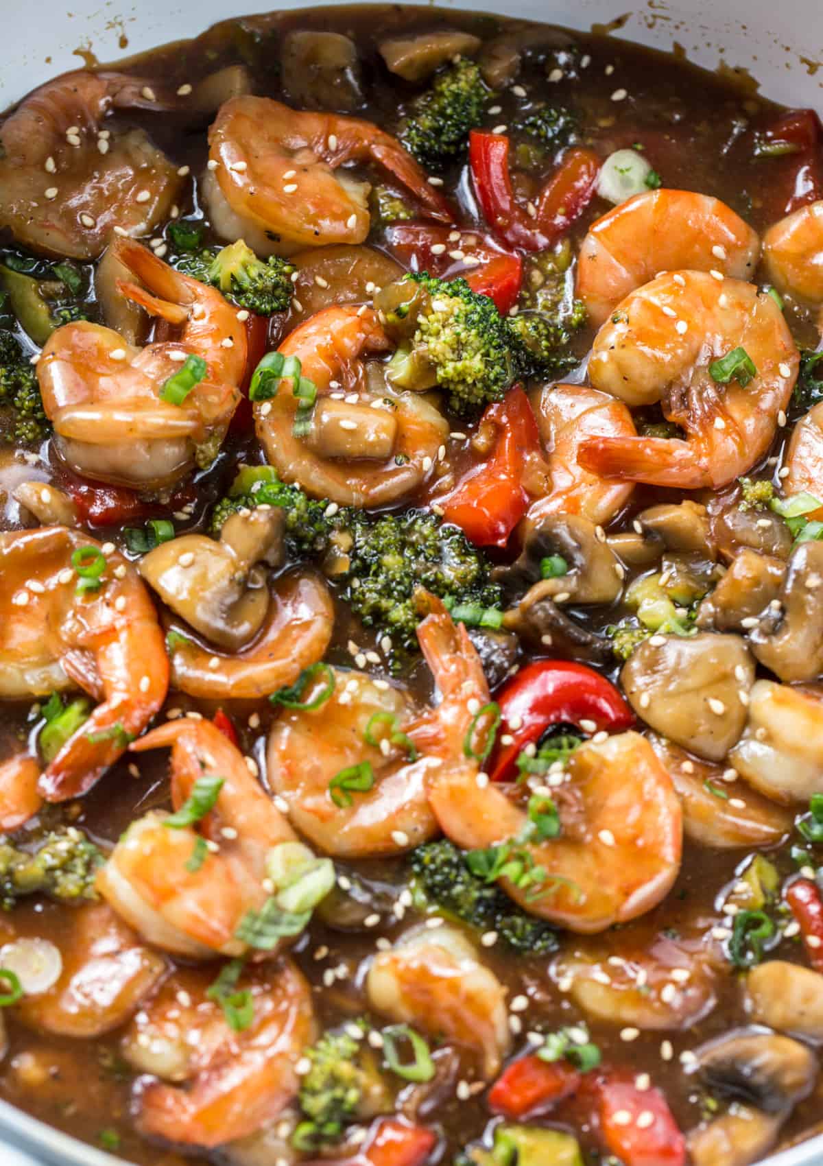 A close-up image of finished shrimp stir fry.